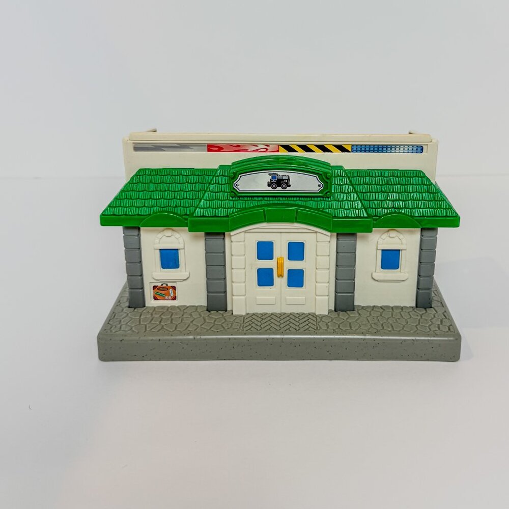 Fisher-Price GeoTrax Maintenance Control Station Building
